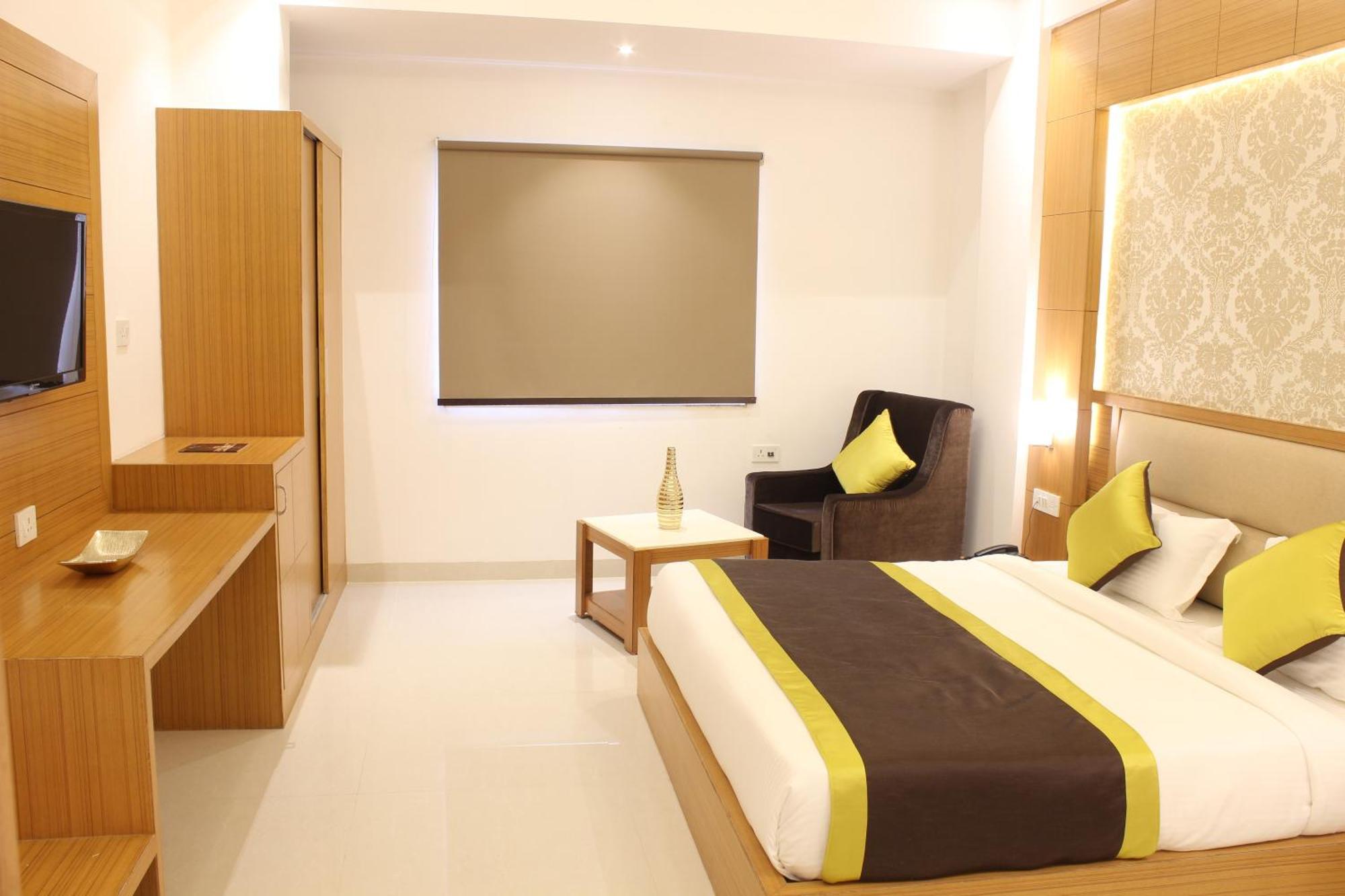 Hotel Transit International- Aerocity Delhi Airport 뉴델리 외부 사진