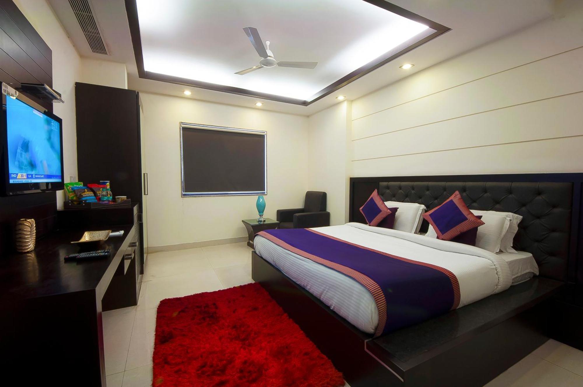 Hotel Transit International- Aerocity Delhi Airport 뉴델리 외부 사진
