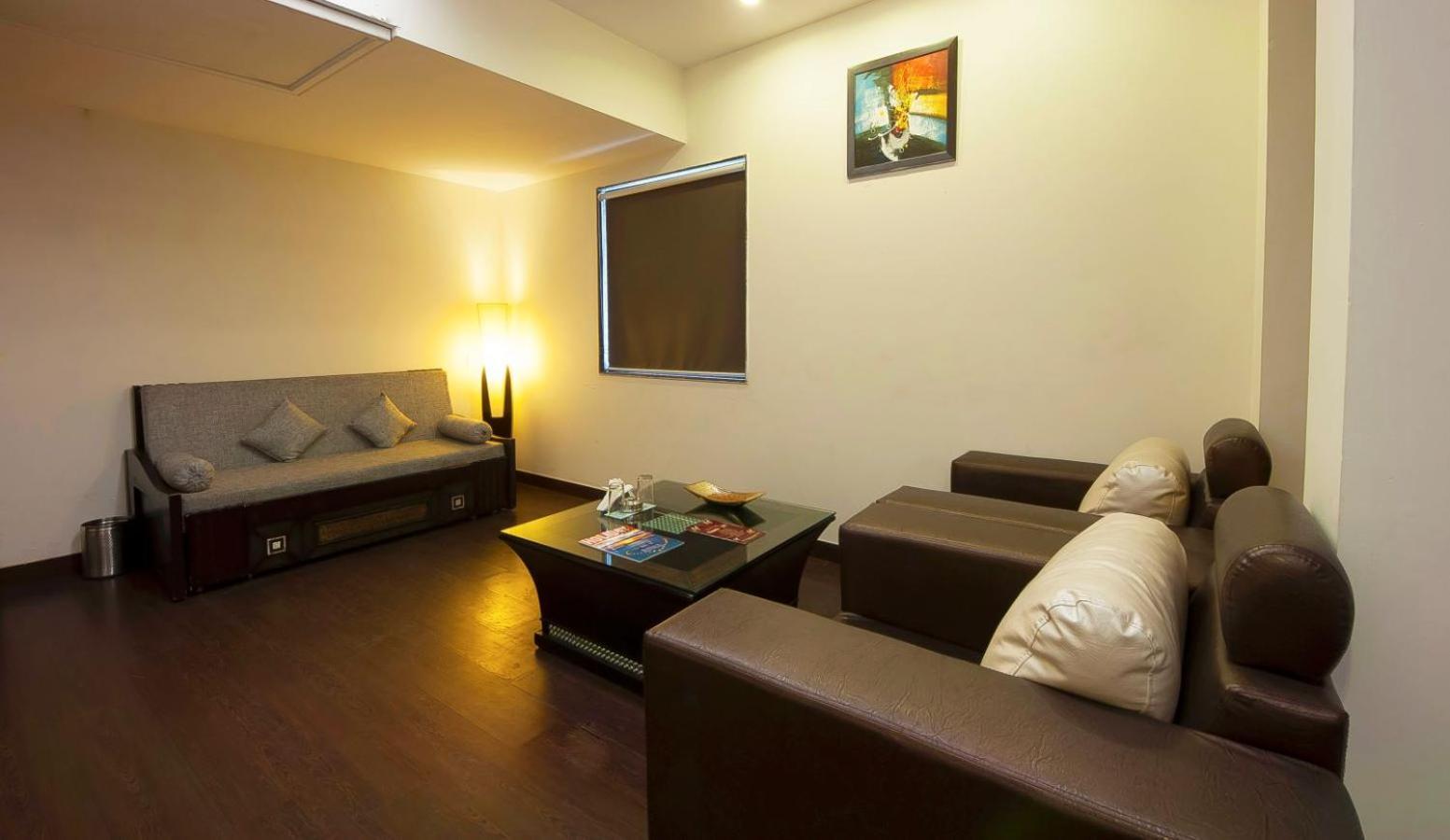 Hotel Transit International- Aerocity Delhi Airport 뉴델리 외부 사진