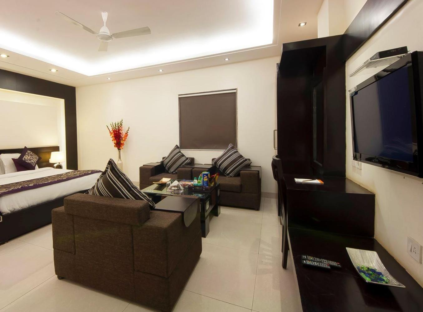 Hotel Transit International- Aerocity Delhi Airport 뉴델리 외부 사진