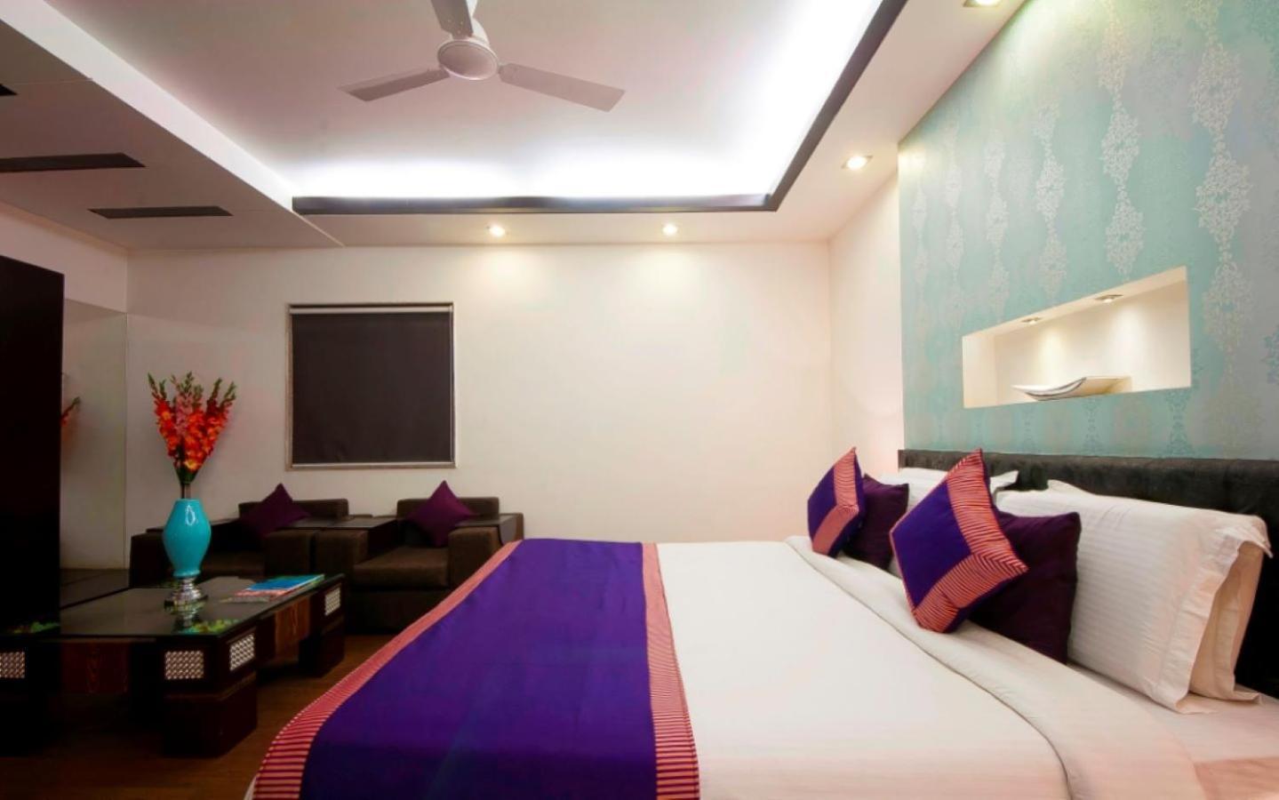Hotel Transit International- Aerocity Delhi Airport 뉴델리 외부 사진