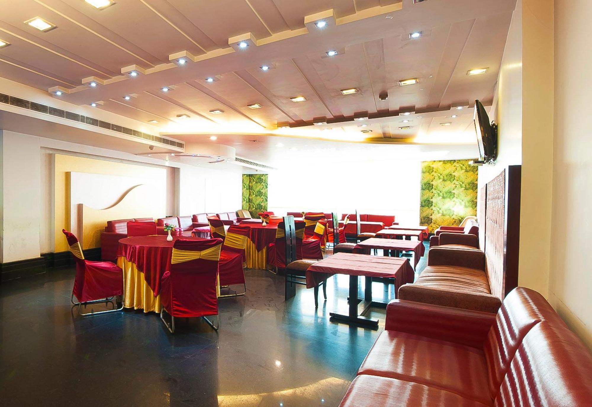 Hotel Transit International- Aerocity Delhi Airport 뉴델리 외부 사진