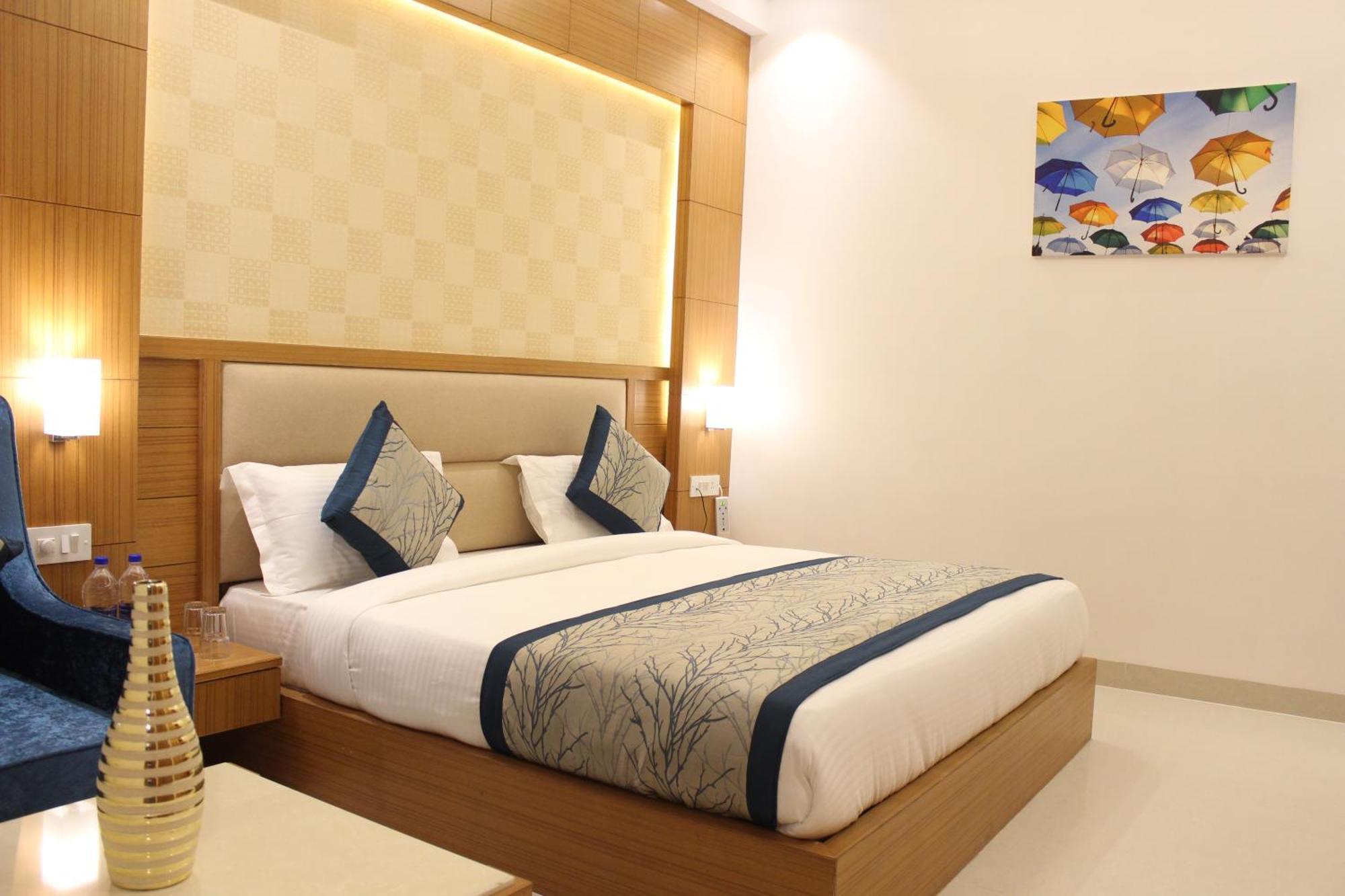 Hotel Transit International- Aerocity Delhi Airport 뉴델리 외부 사진