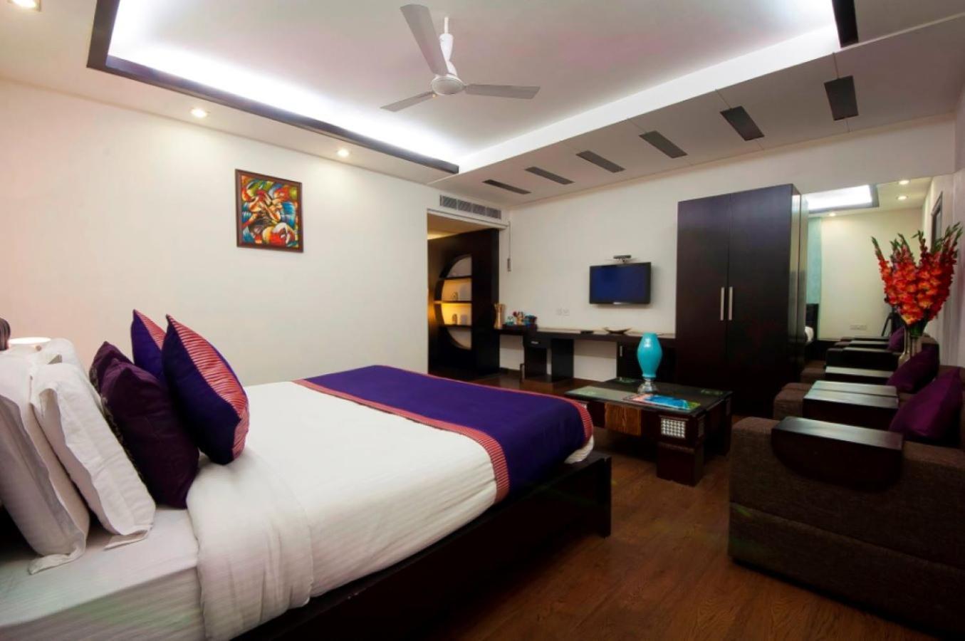 Hotel Transit International- Aerocity Delhi Airport 뉴델리 외부 사진