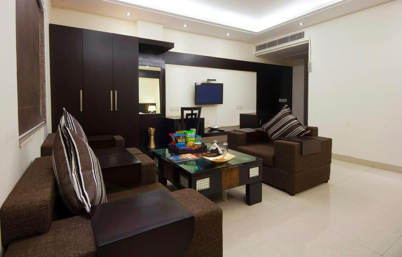 Hotel Transit International- Aerocity Delhi Airport 뉴델리 외부 사진
