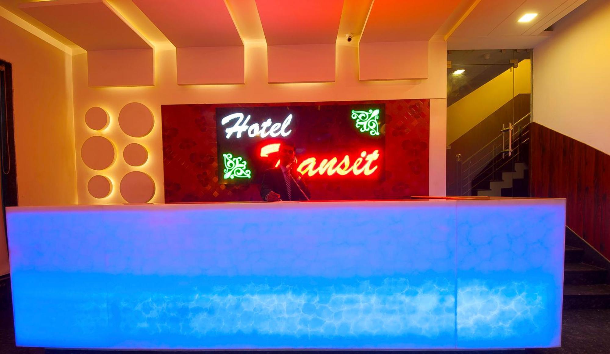 Hotel Transit International- Aerocity Delhi Airport 뉴델리 외부 사진